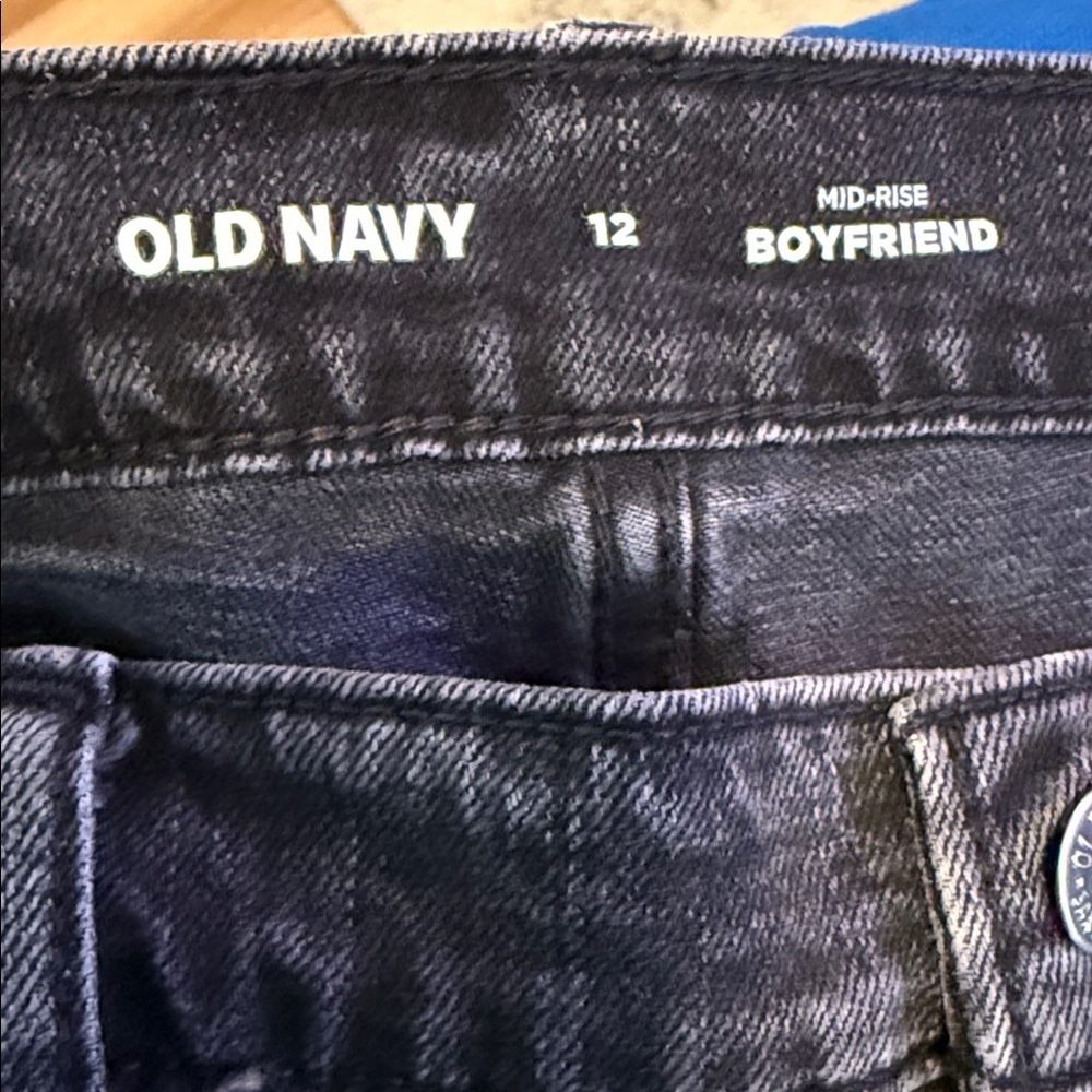 Old Navy Dark Wash Boyfriend Mid-Rise Jeans - Picture 3 of 4